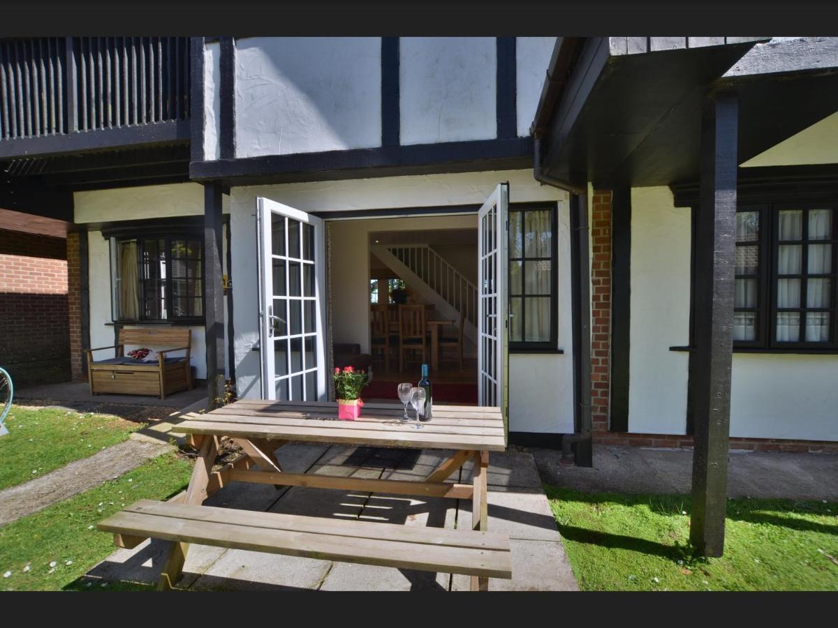 36 Tudor Court, Tolroy Manor Saint Erth Exterior photo